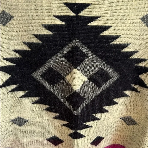 Southwestern Blanket Scarf Fuchsia & Black Southwestern Aztec Acrylic Shawl - Picture 3 of 5